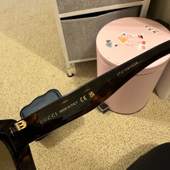 New Gucci Cat 2 Sunglasses in TORTOISE/BROWN - Picture 5 of 6